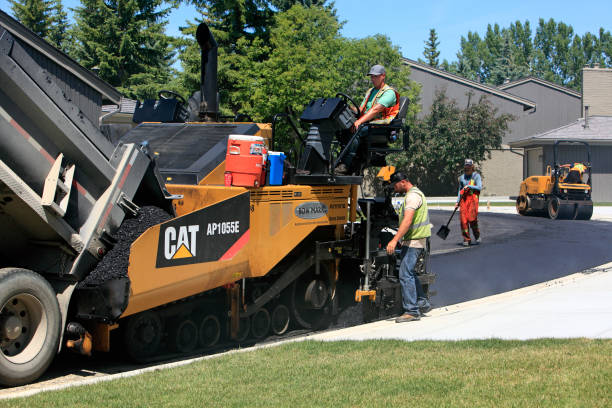 Best Driveway Paving Contractor  in Mountain Home Af, ID